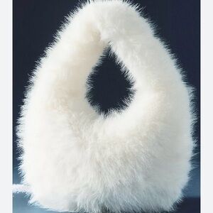 Faux fur mini bag. New.